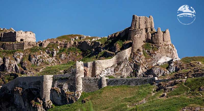 راه های دسترسی به قلعه وان کجاست؟