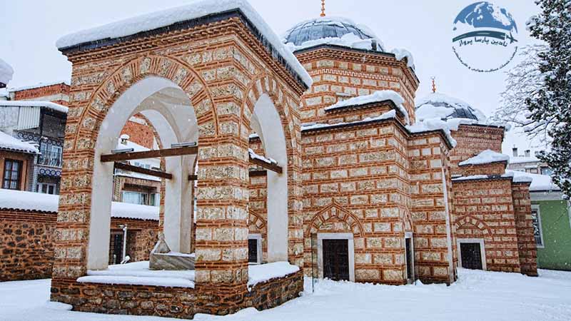 مسجد و آرامگاه گلبهار خاتون (Gülbahar Hatun Türbesi)