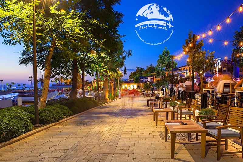 ساحل آنتالیا در شب