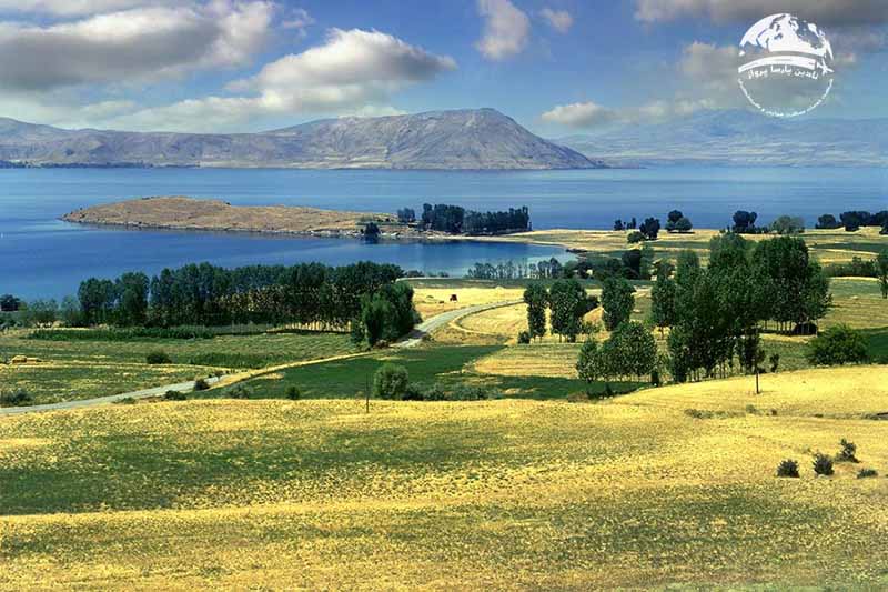مسیرهای دریاچه وان ترکیه