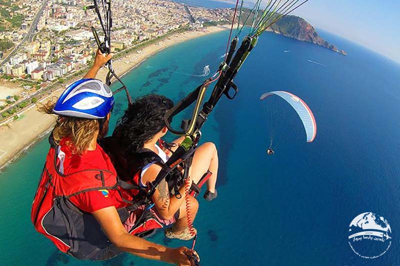 پاراگلایدر در آنتالیا
