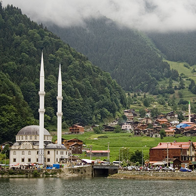 تور ترابزون، شهری تاریخی و بندرگاهی مهم در ترکیه